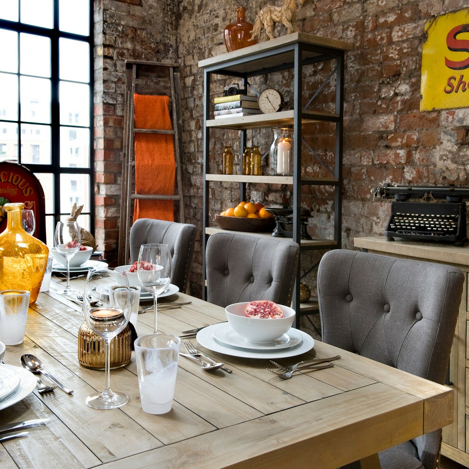 Pendlebury Extendable Dining Table Standard